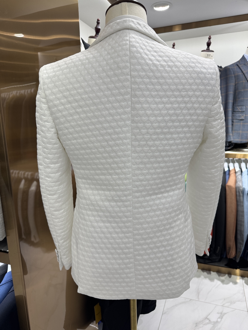 Mens Three Piece Jacquard Suit – Men'S Grooming Images recenzja i cena
