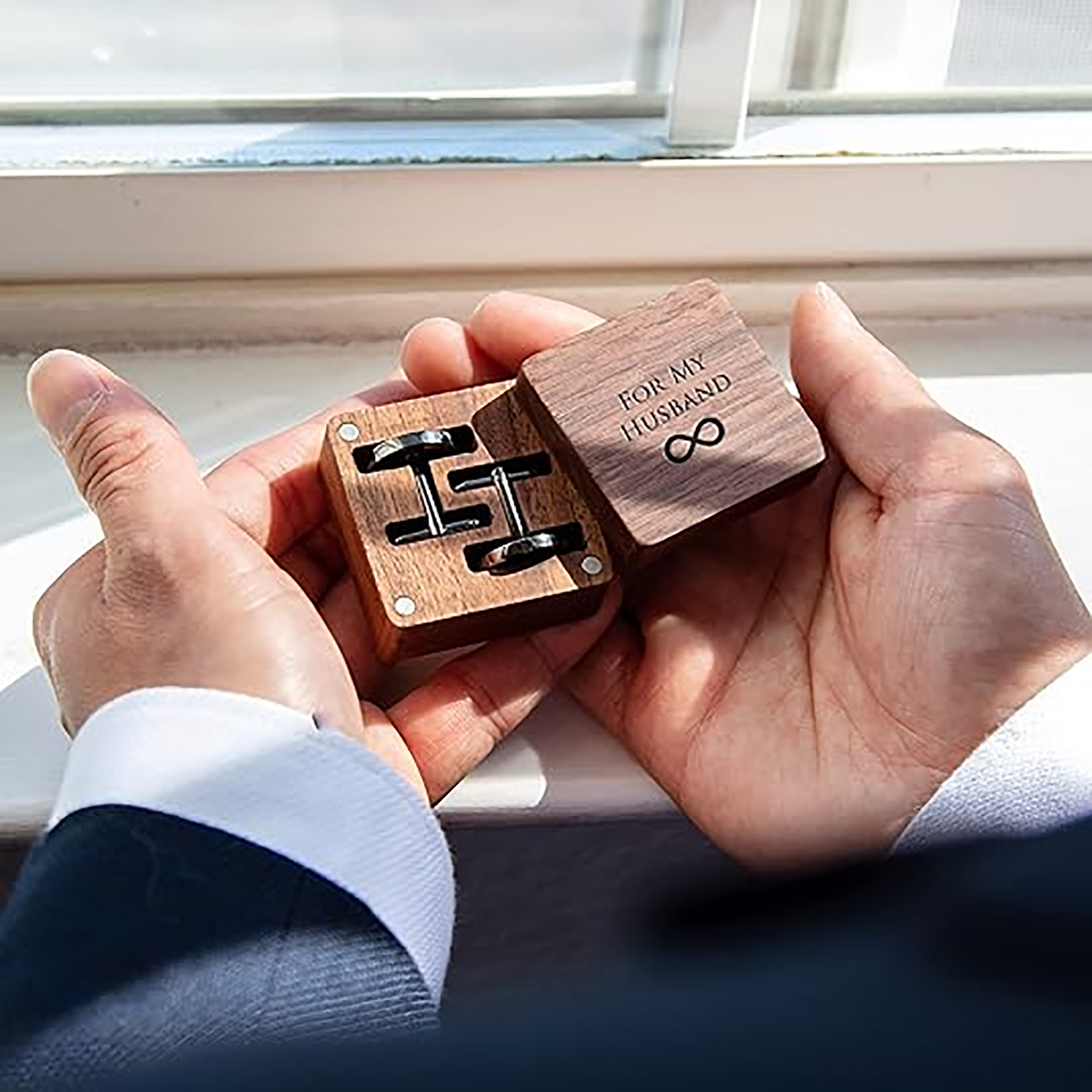 Custom Personalized Cufflinks  – Mens Grooming Box recenzja i cena