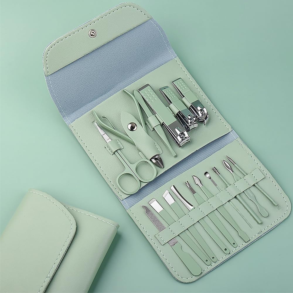 A must-have at home, a 16-piec – Mens Grooming Box recenzja i cena