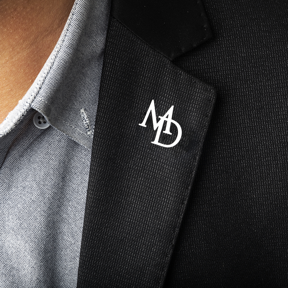 Tangula Custom Initials Brooch – Men'S Grooming Daily recenzja i cena